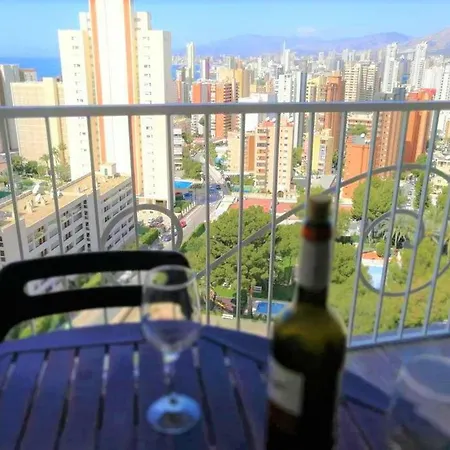 Daire Benidorm, Avenida Paris